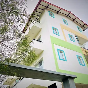 Srimadis Near Airport - Negombo
